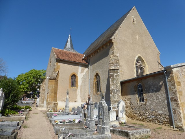 Chevet de l'église de Magny-Lormes